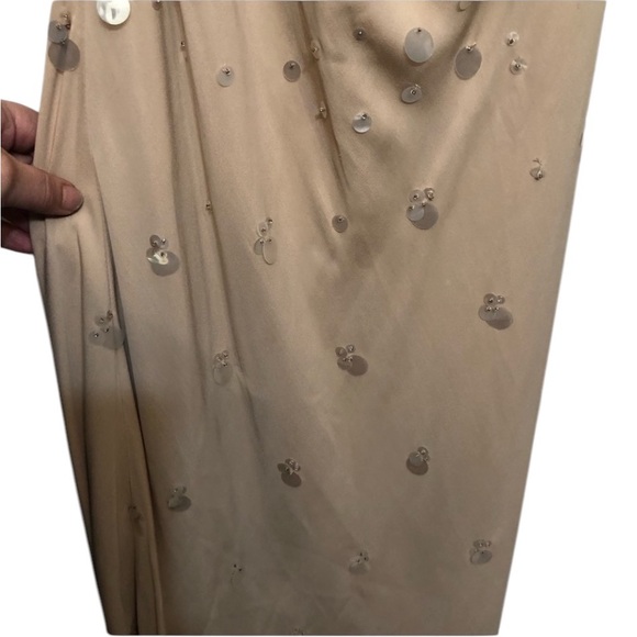 Hugo  Buscati size 12 Nude with opalescent sequins gorgeous & perfect - Picture 3 of 14